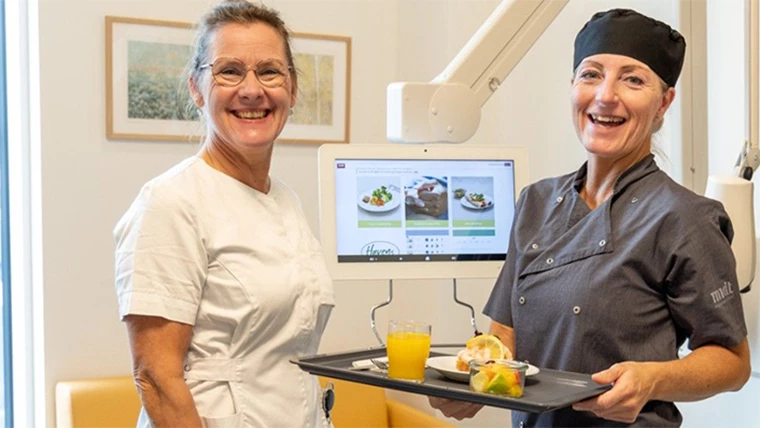 Billede af Lotte og Birgitte som arbejder i Ernæring