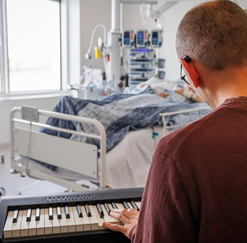 pianist på sengestue