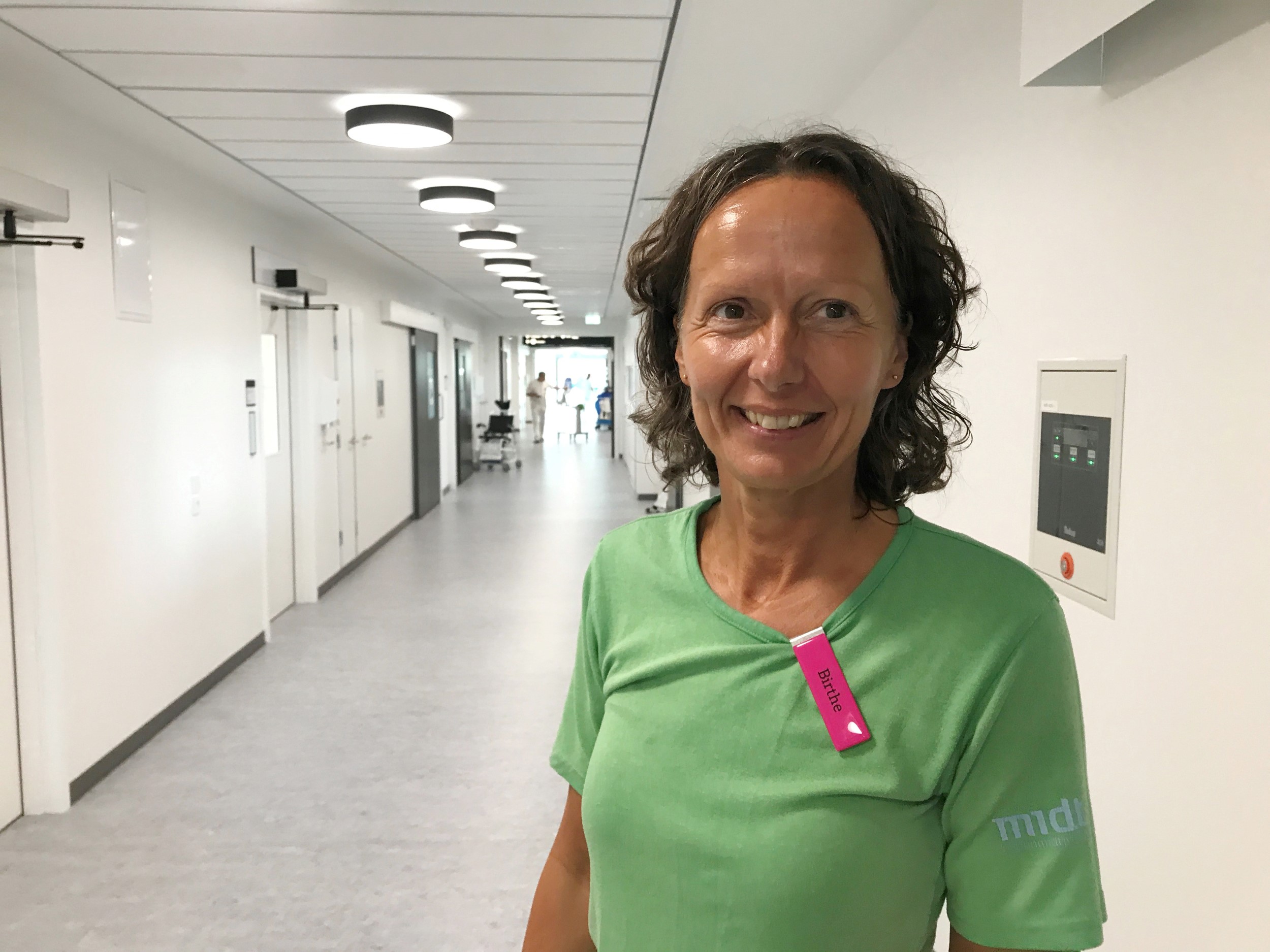 Birthe Husted, der er udviklingssygeplejerske på Intensivafsnittet, står for implementeringen af projektet i Gødstrup.