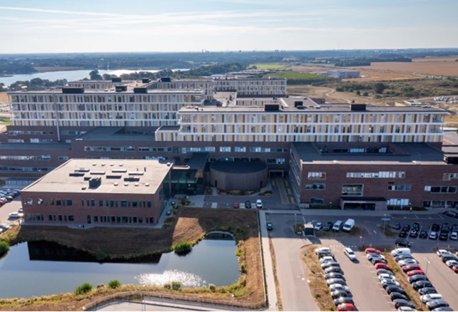 Luftfoto af NIDO Center for Forskning og Uddannelse